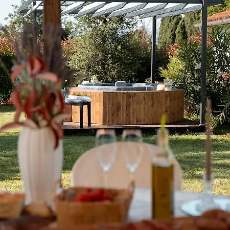 Casa Le Camelie Idromassaggio E Relax Lucca
