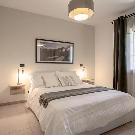 Casa Le Camelie Idromassaggio E Relax Lucca * Capannori