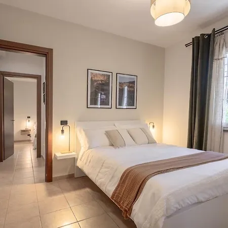Casa Le Camelie Idromassaggio E Relax Lucca *