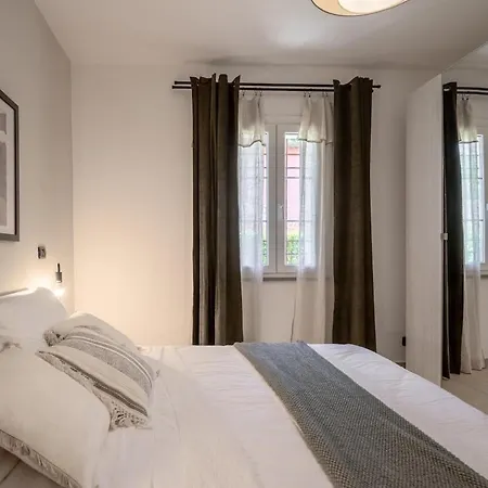 Casa Le Camelie Idromassaggio E Relax Lucca Ferienhaus *